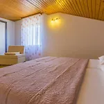 Mediterranes Nur 470 Meter Zum Mit Meerblick, Babybett, Grill Apartment Povile