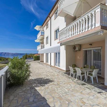 Appartamento Mediterranes Nur 470 Meter Zum Mit Meerblick, Babybett, Grill
